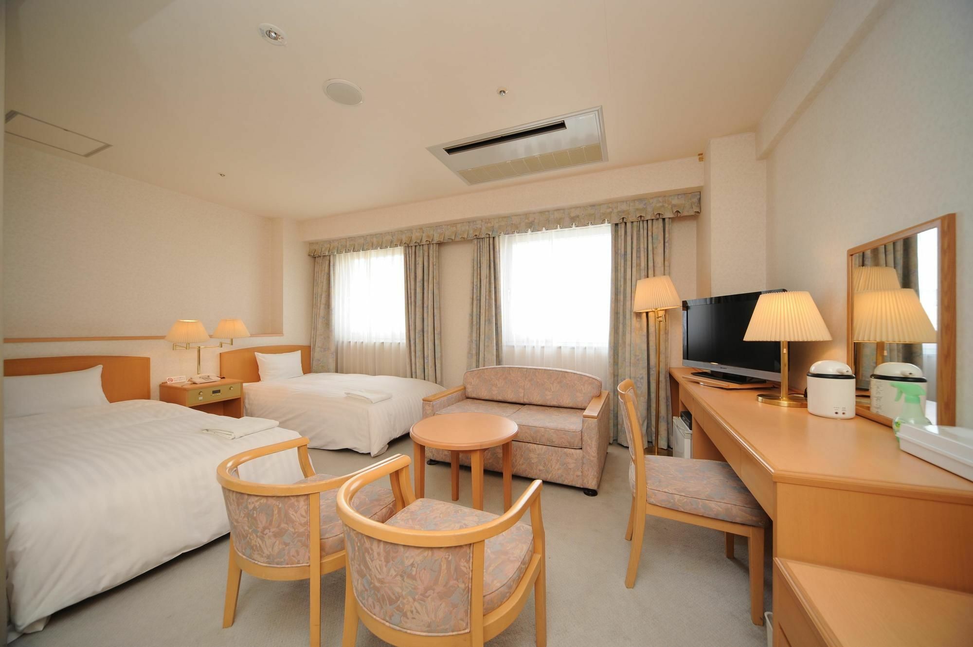 Bright Park Hotel Kōchi Eksteriør bilde
